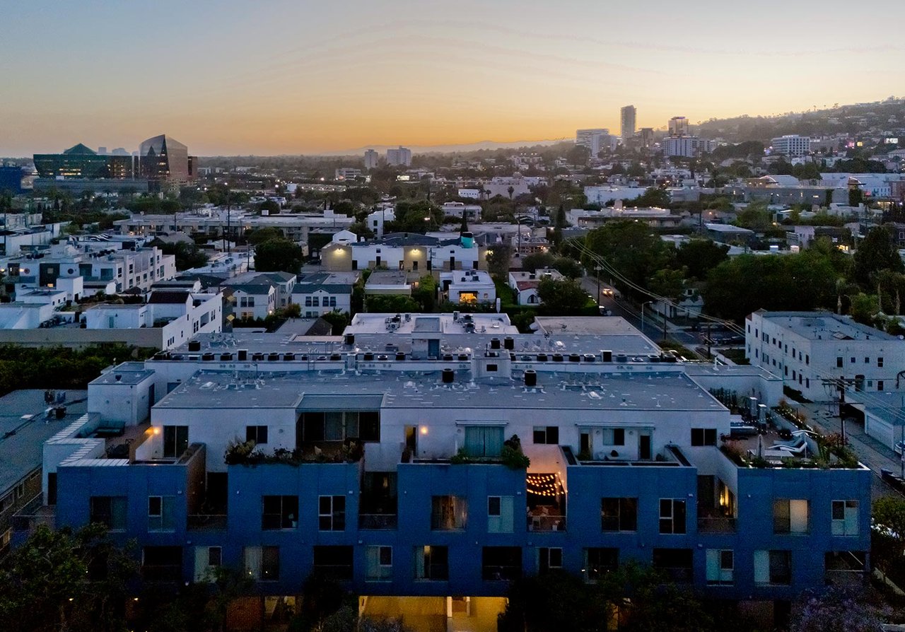 855 N Croft Ave #306, West Hollywood