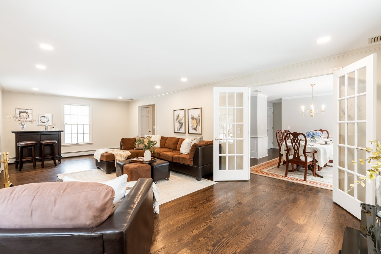 Blueprint Monday Vol. 2: Why Luxury Buyer Behavior in Hartford County Is More Analytical Than Ever