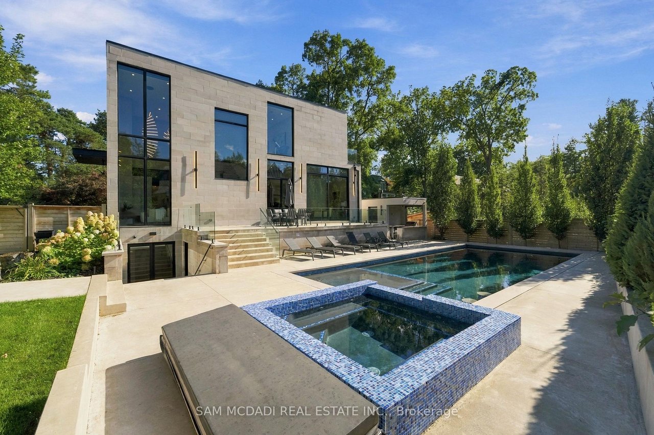 112 Elton Park Road