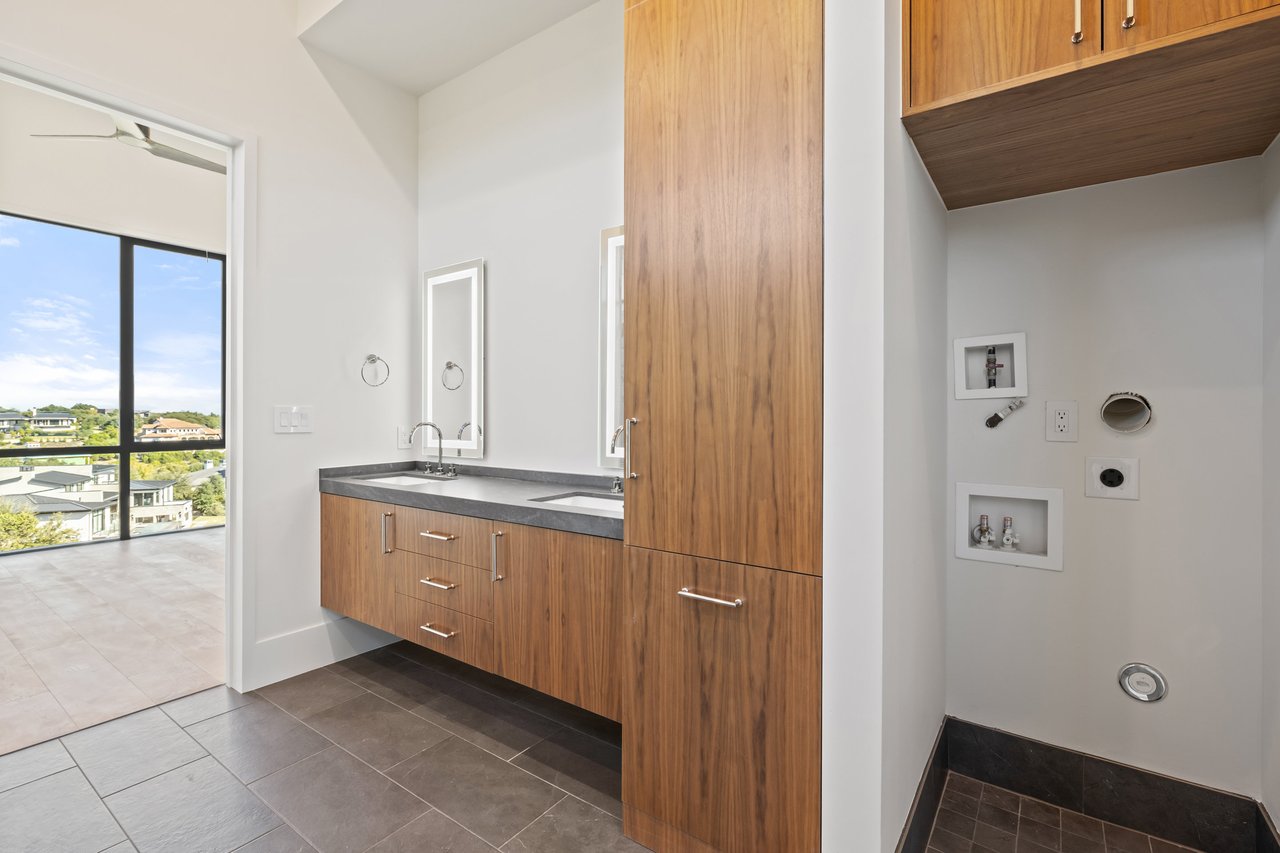 11917 Yaupon Holly Lane 