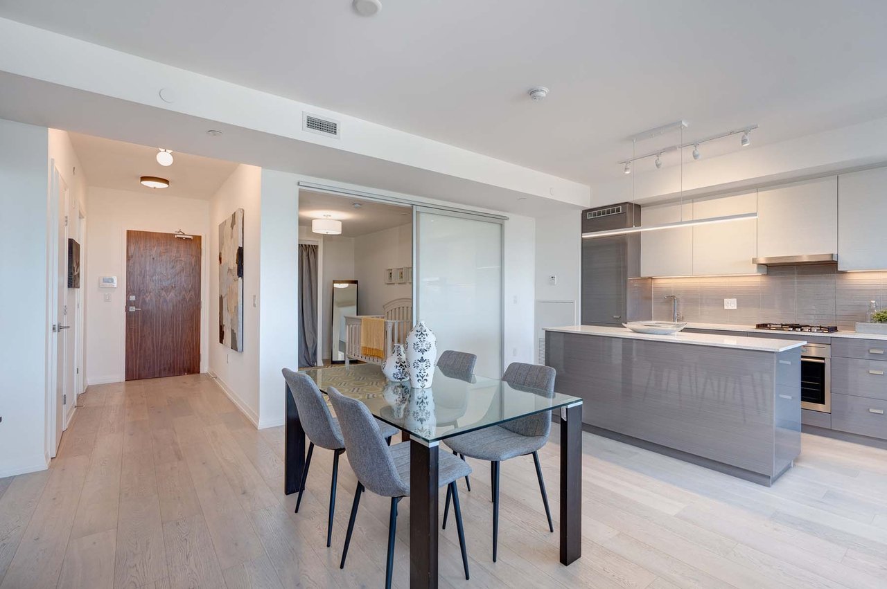 835 St. Clair Ave W, #614
