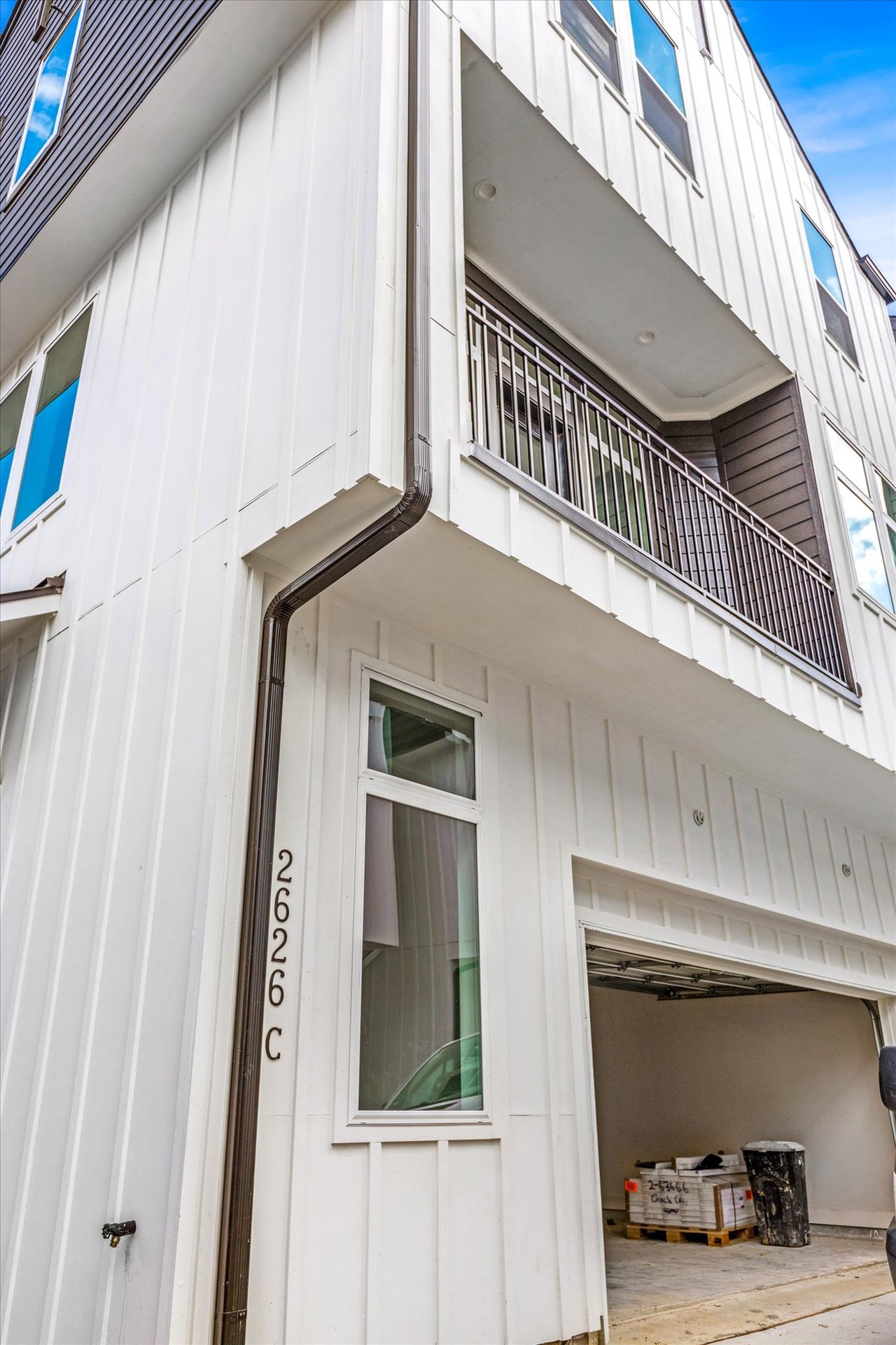 2403 PAUL QUINN STREET