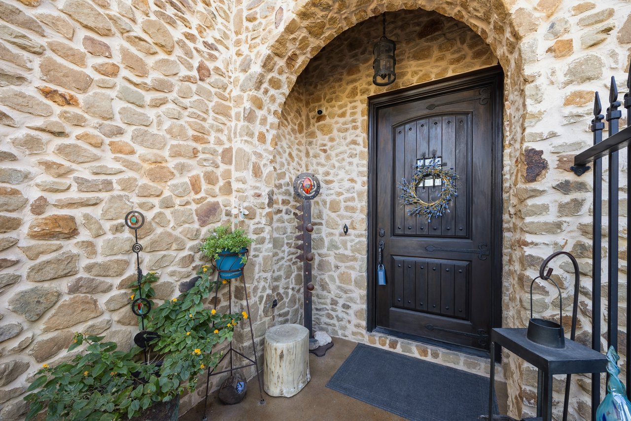 Trinity Groves | A Neighborhood in Motion 