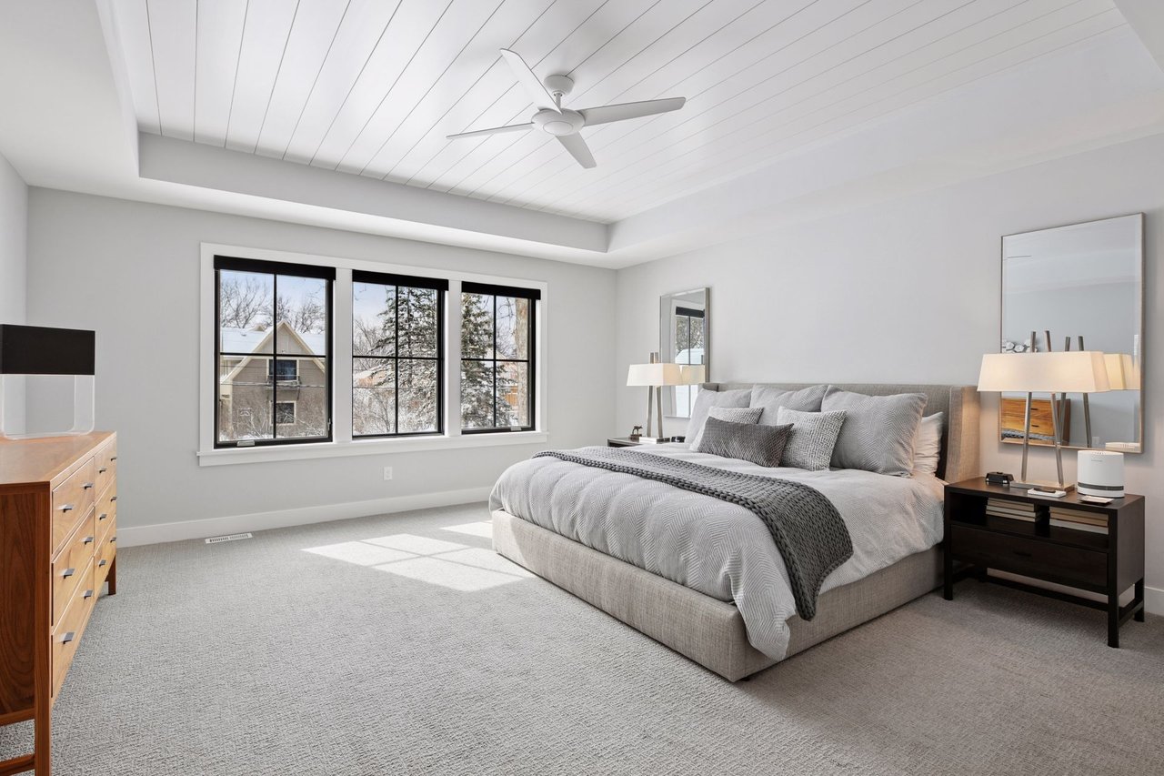 630 Gardner Street E, Wayzata
