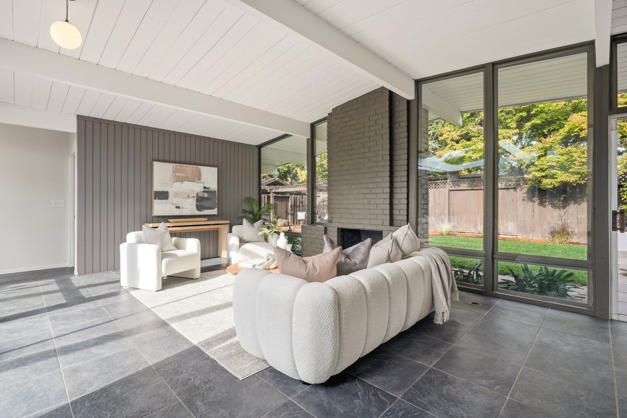 2418 Fairglen DR
