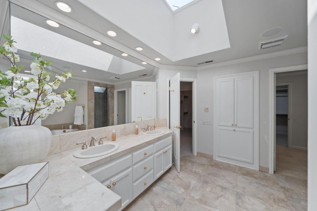 24970 Okeefe Lane