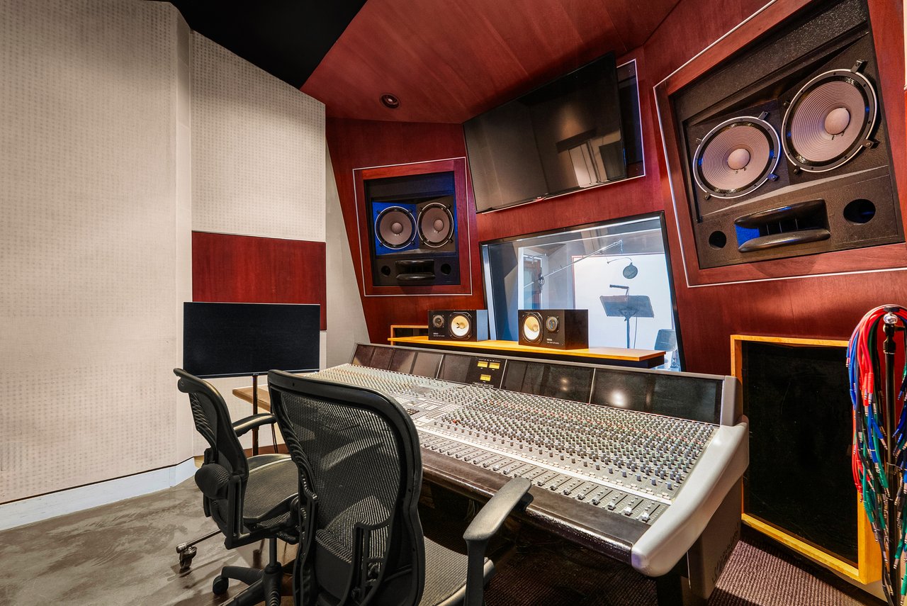 751 N Highland Ave, Hollywood