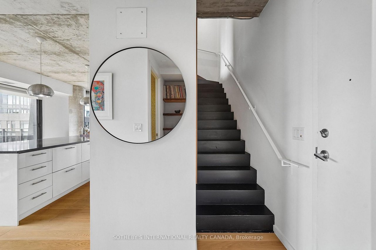 PENTHOUSE LOFT LIVING