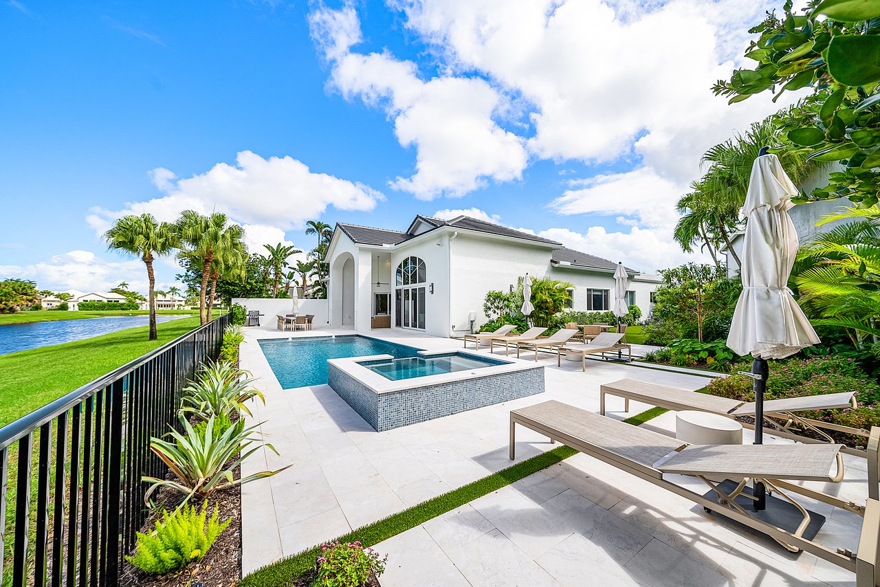 17311 Bridleway Trail