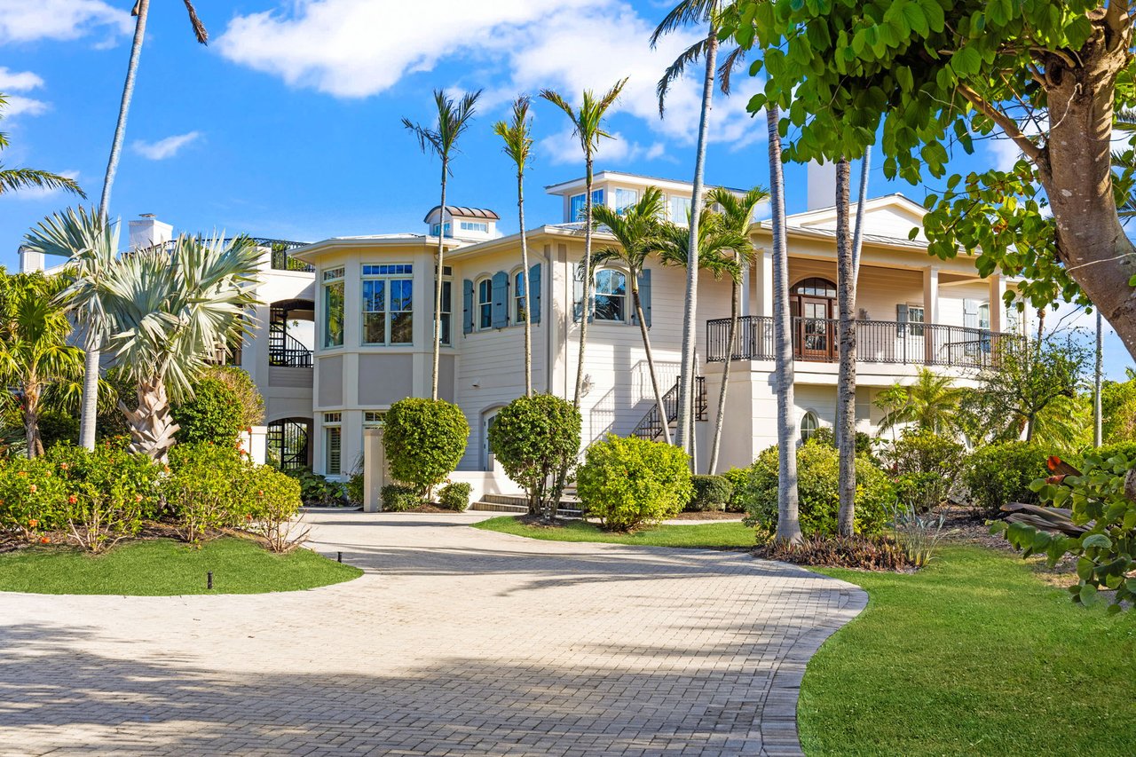 16475 Captiva Dr