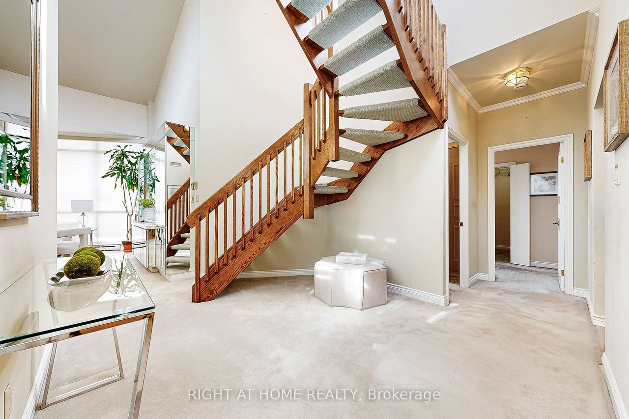 PENTHOUSE IN PRIME NORTH YORK 