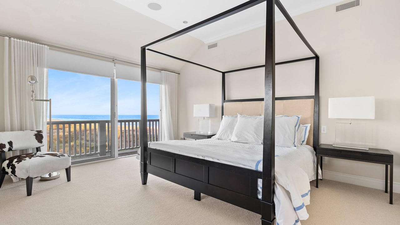 21 Surfside Dr