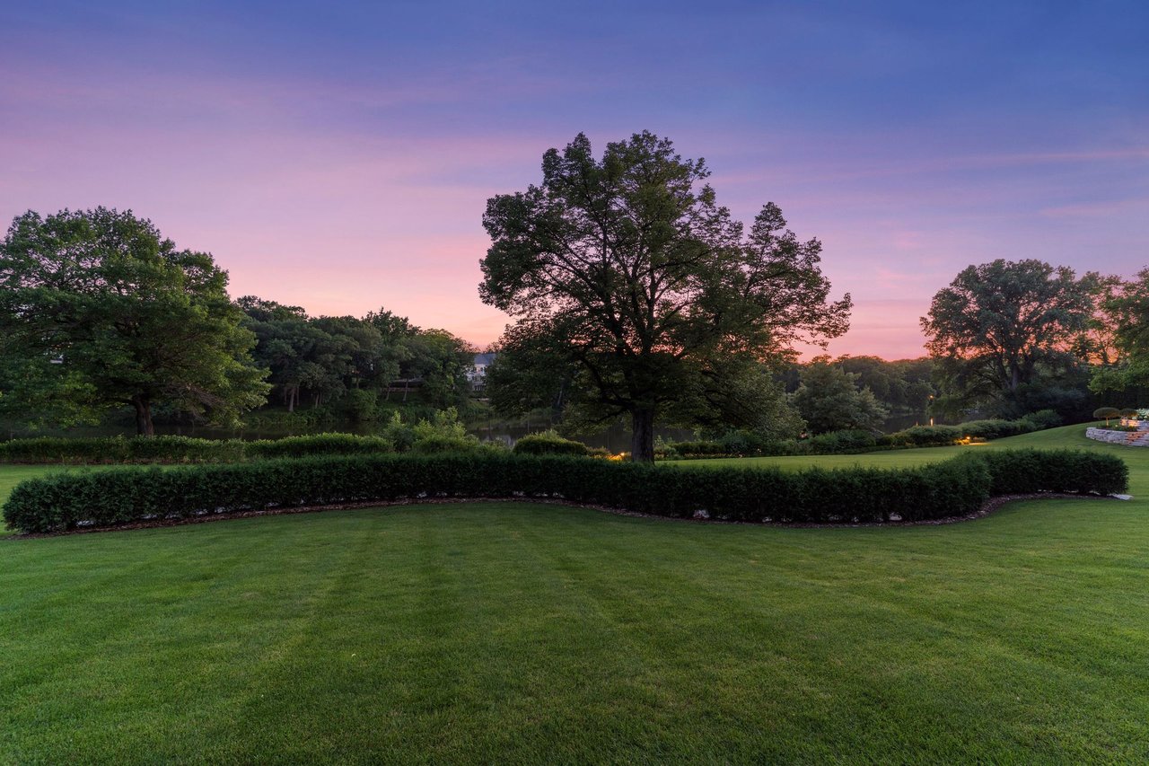 *Under Contract* 5216 Dundee Road, Edina