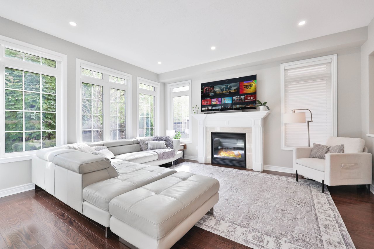 3262 Skipton Lane, Oakville
