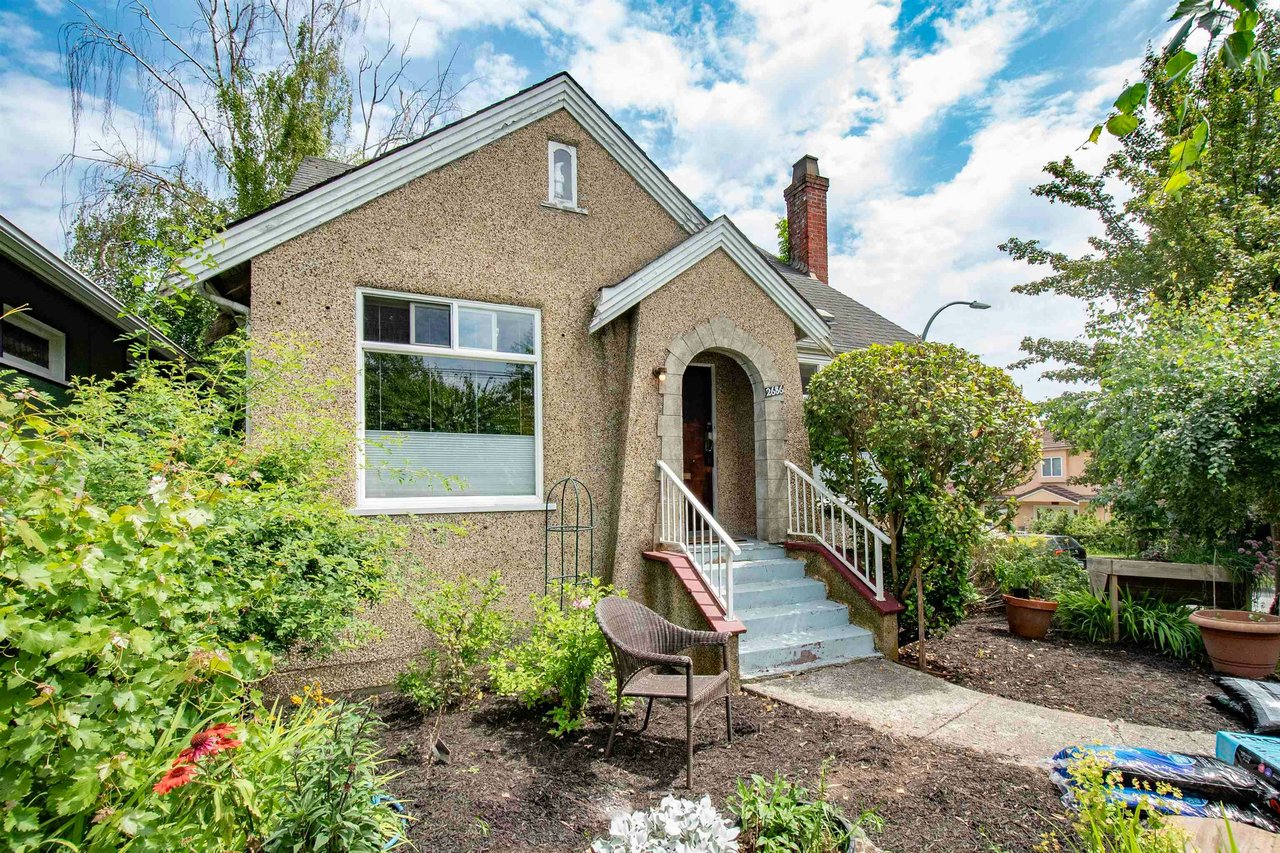 2686 Nanaimo St