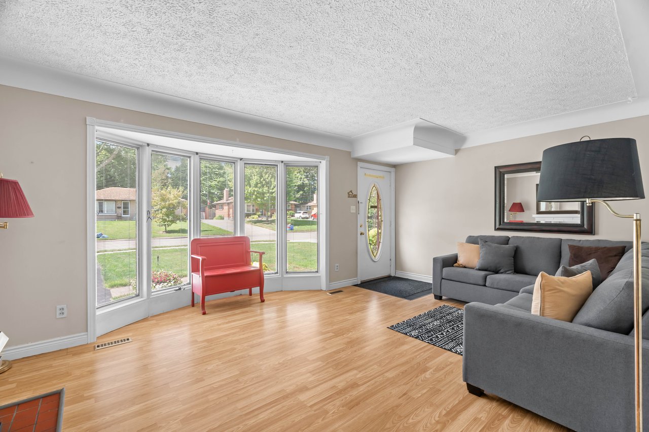 Once of a kind home in Byron 
