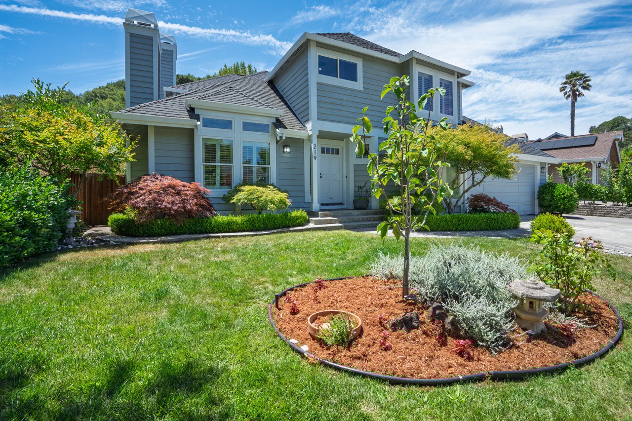 219 Butterfield Dr
