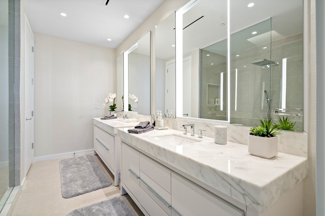 200 SE Mizner Blvd #809