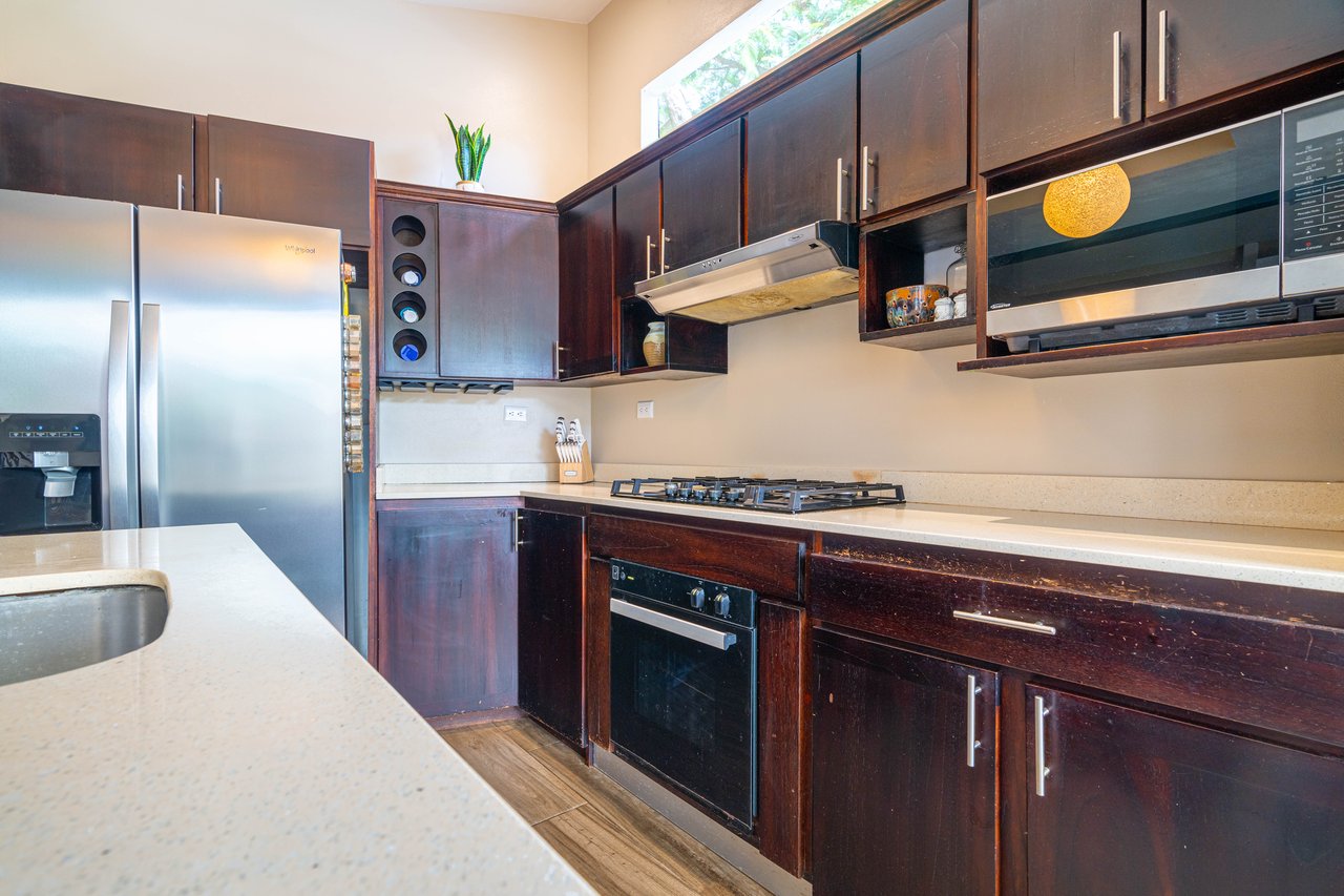 3 Bed Main Home with Two Rental Villas, Walk to Beach in Uvita! Fantastic Location!
