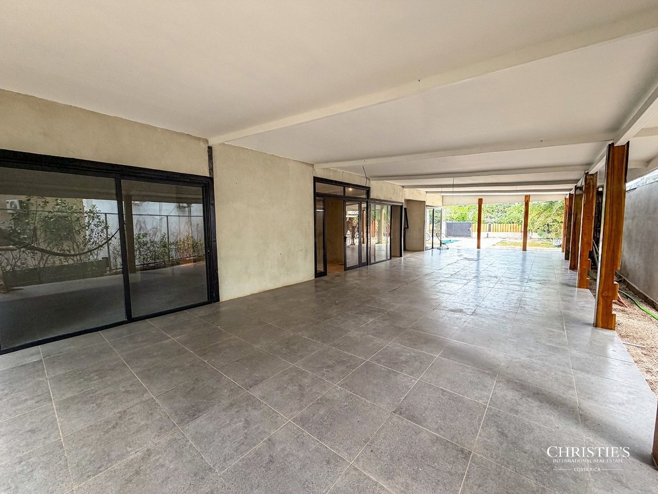 El Moro | Prime Commercial Investment Opportunity in Tamarindo