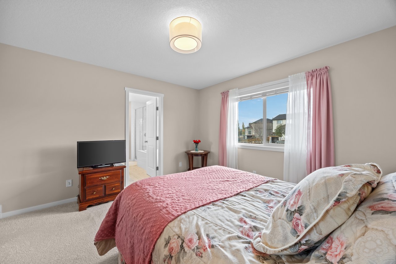 29 Tuscany Ridge Circle NW