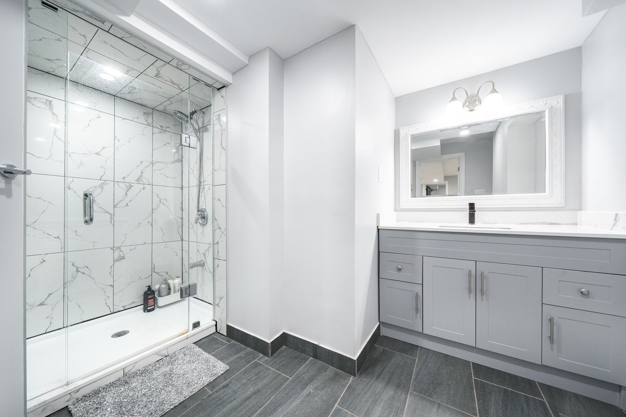 148 Devonsleigh Boulevard