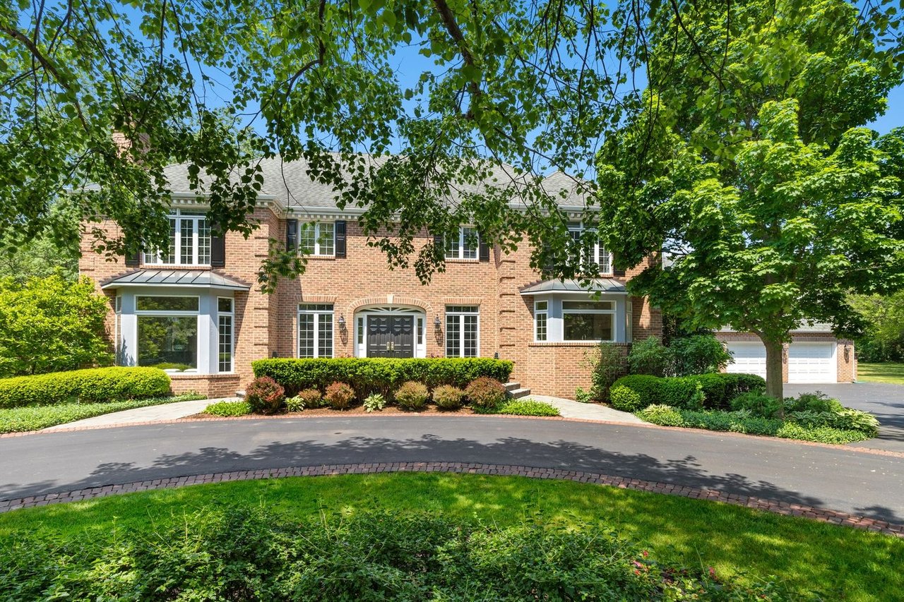 88 E Westleigh Rd