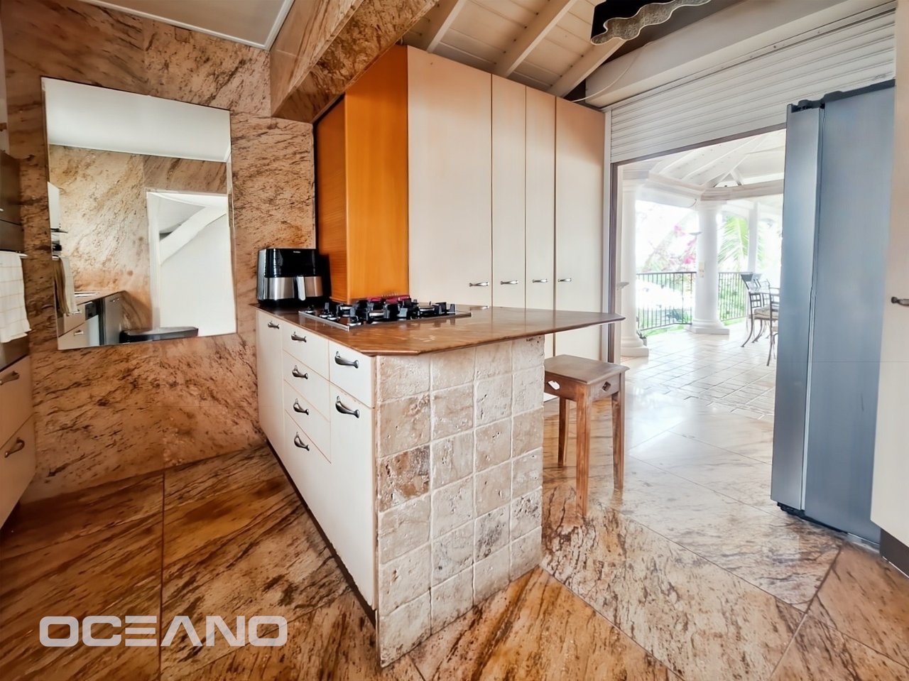 3 bedrooms Townhouse + Studio 