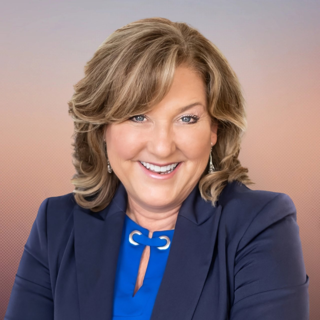 Donna Bertram Plainfield, CT Real Estate Agent Headshot