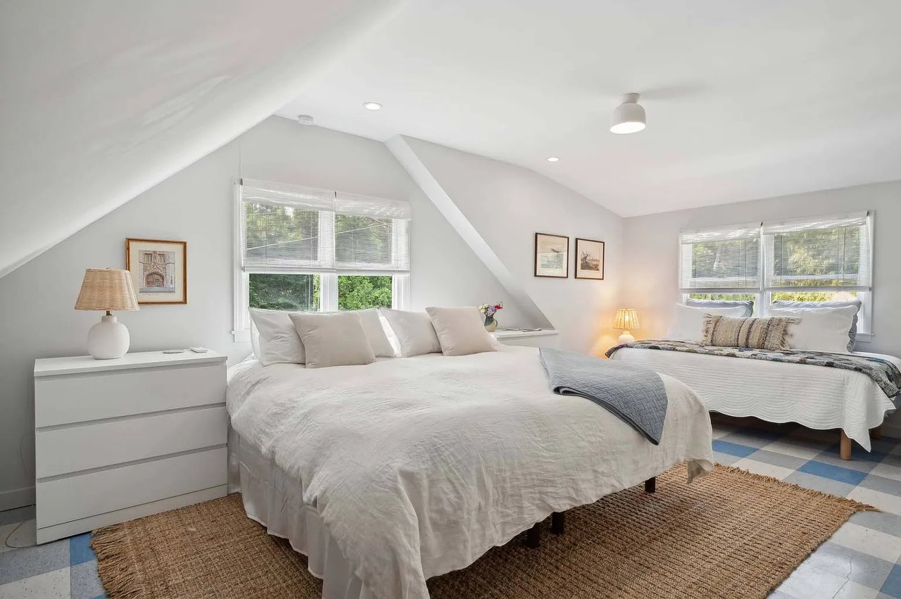 3 Holmes Lane, Hampton Bays