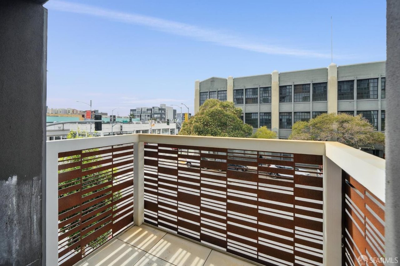 1288 Howard, Unit 317