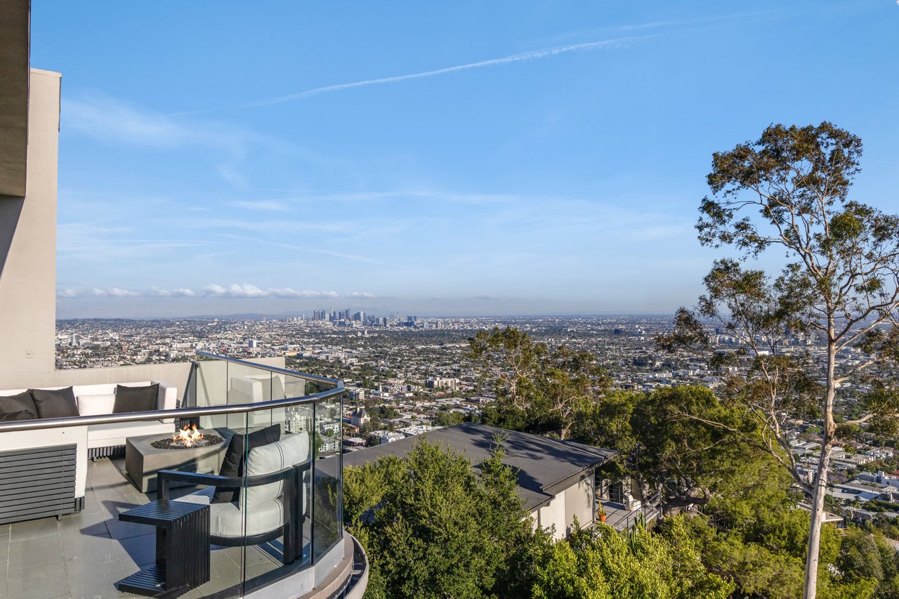 8572 Hillside Ave, Sunset Strip