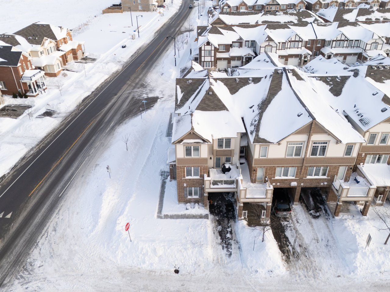 1133 Duignan Crescent, Milton