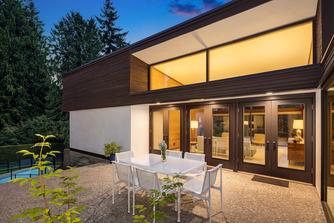 4343 W McLaren Street