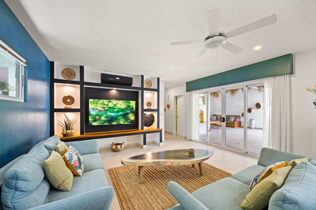 Casa Karibe | Vibrant 5-Bedroom Caribbean-Inspired Villa with Pool in Gated Tamarindo Community