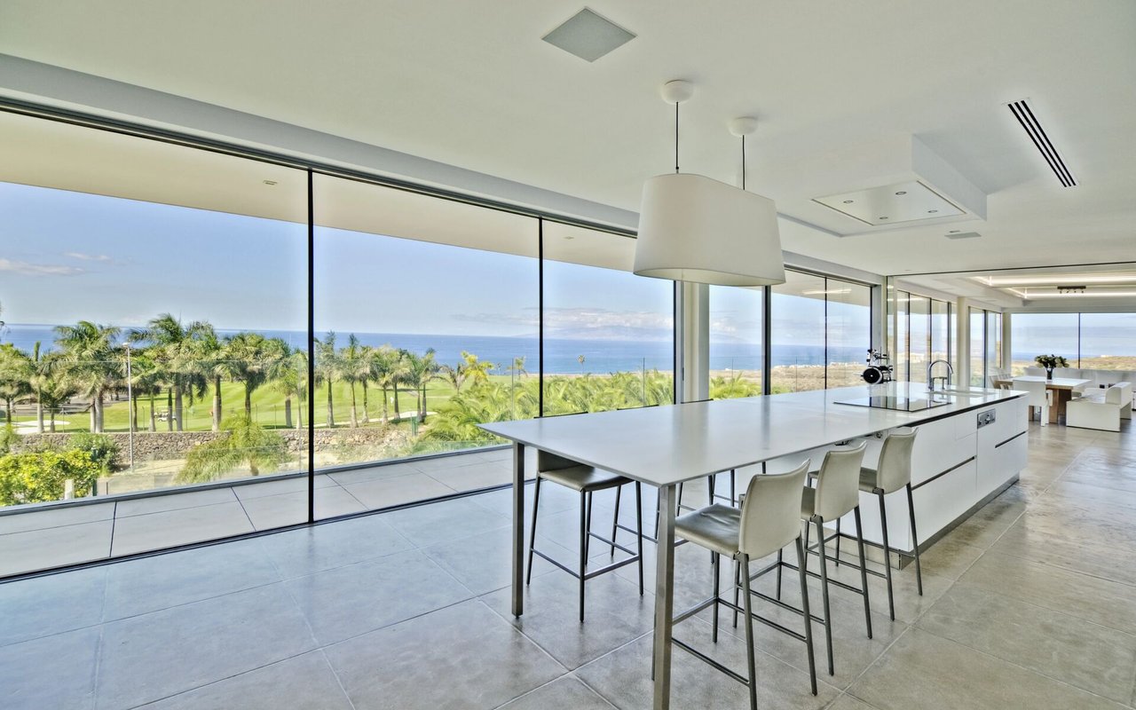 Six Hot Home Design Trends for Spring 2014