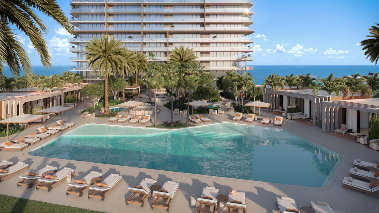 Icon Beach - Hollywood 