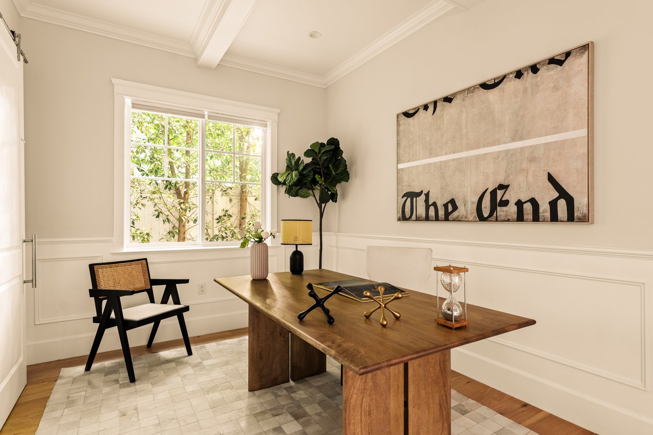15123 Camarillo St, Sherman Oaks