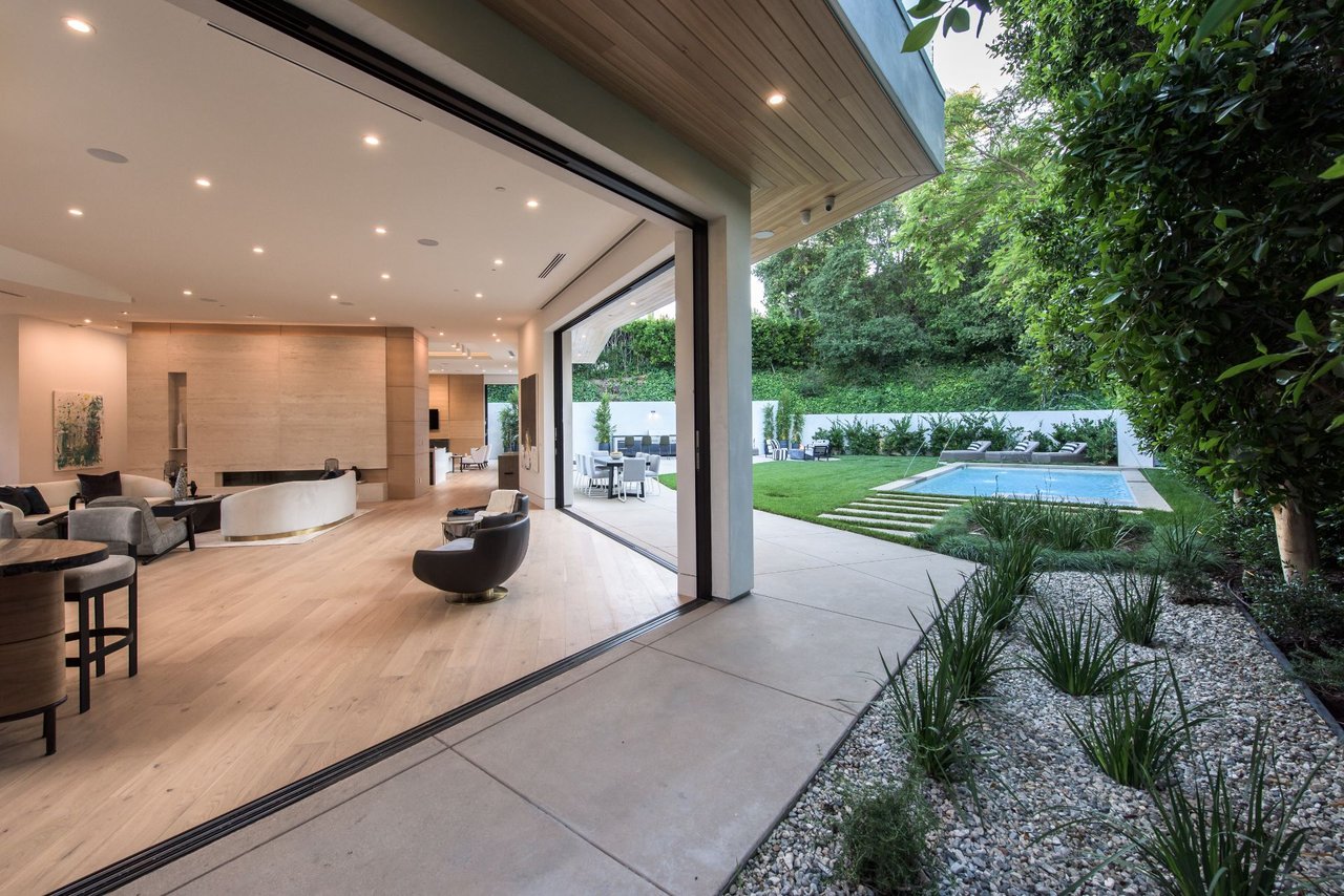 1059 Maybrook Dr