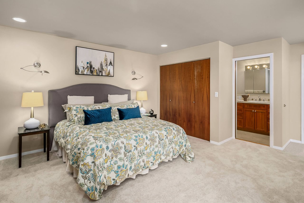 9615 California Ave SW