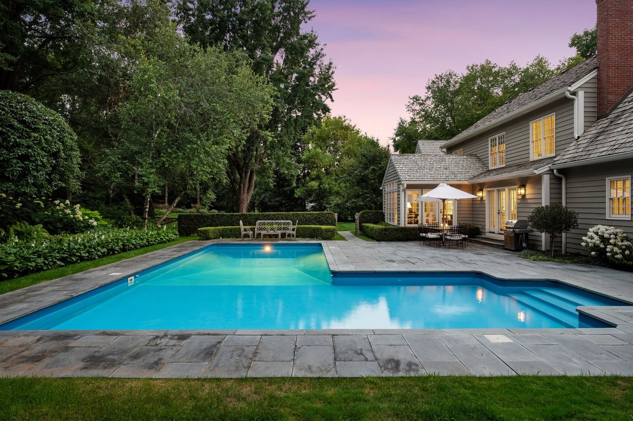 235 Hollander Road, Wayzata