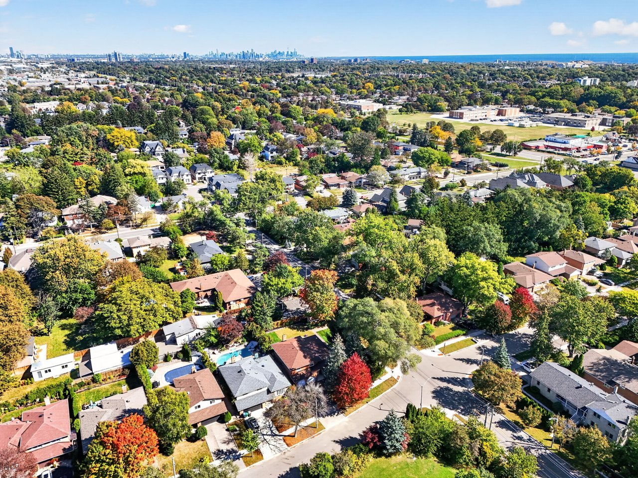 2389 Frayne Crt