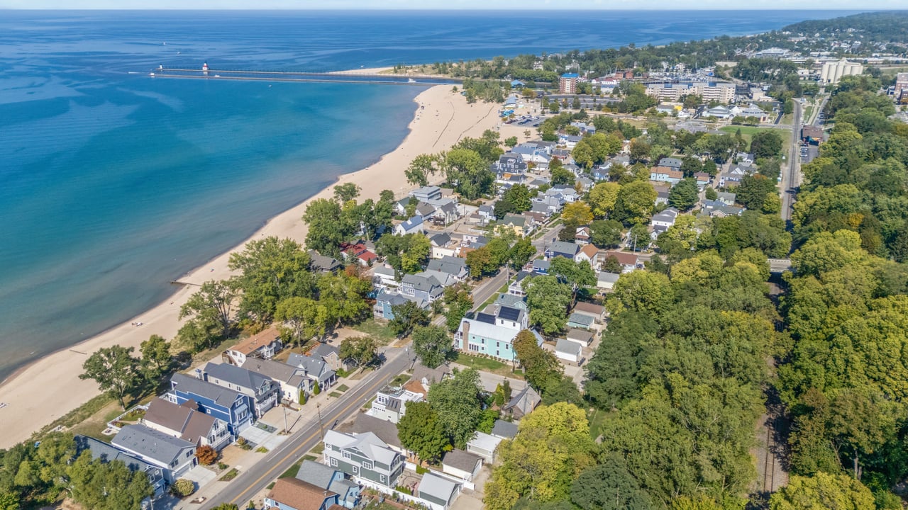 909 Lions Park Drive