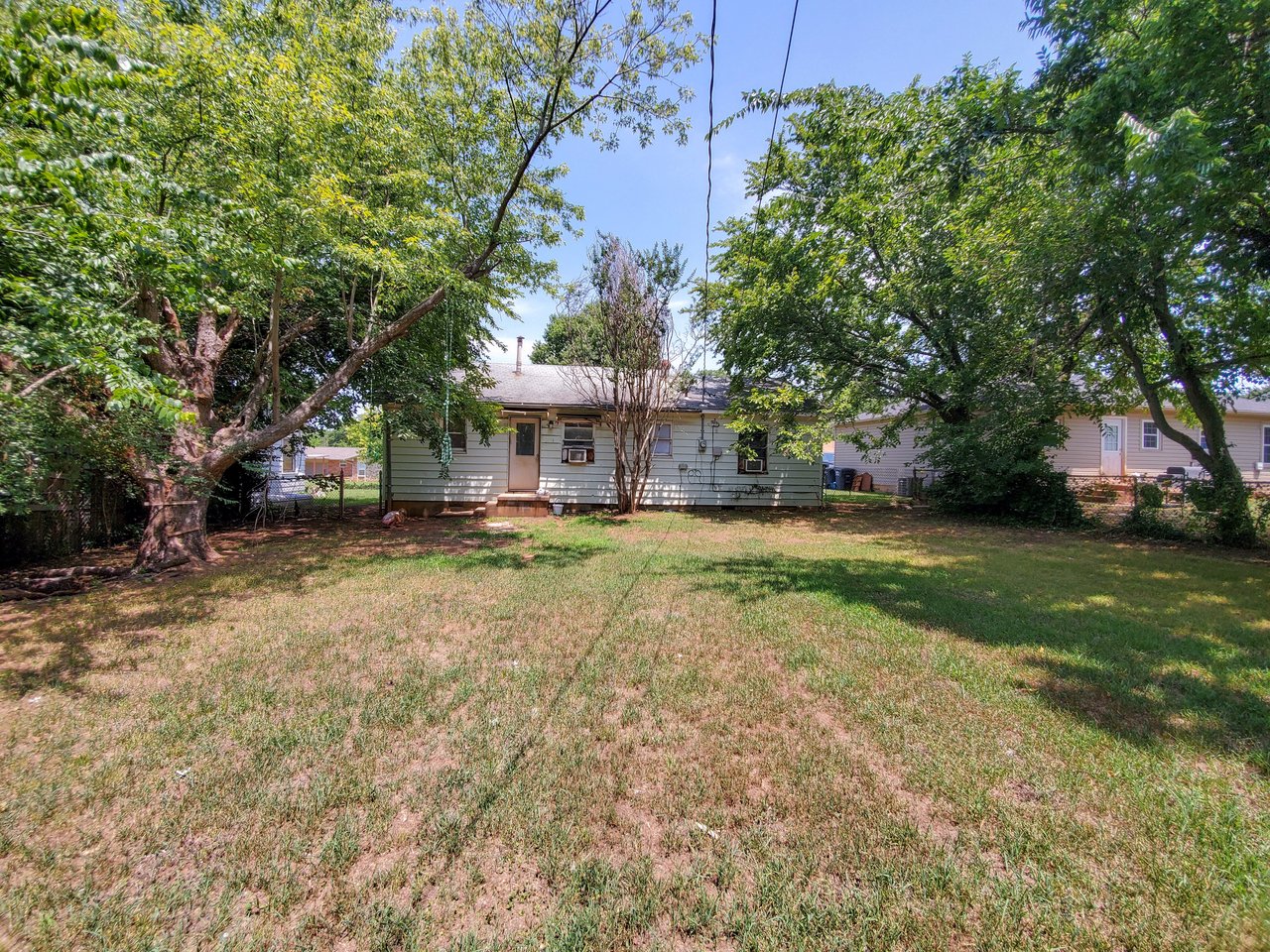 519 East Anna Street