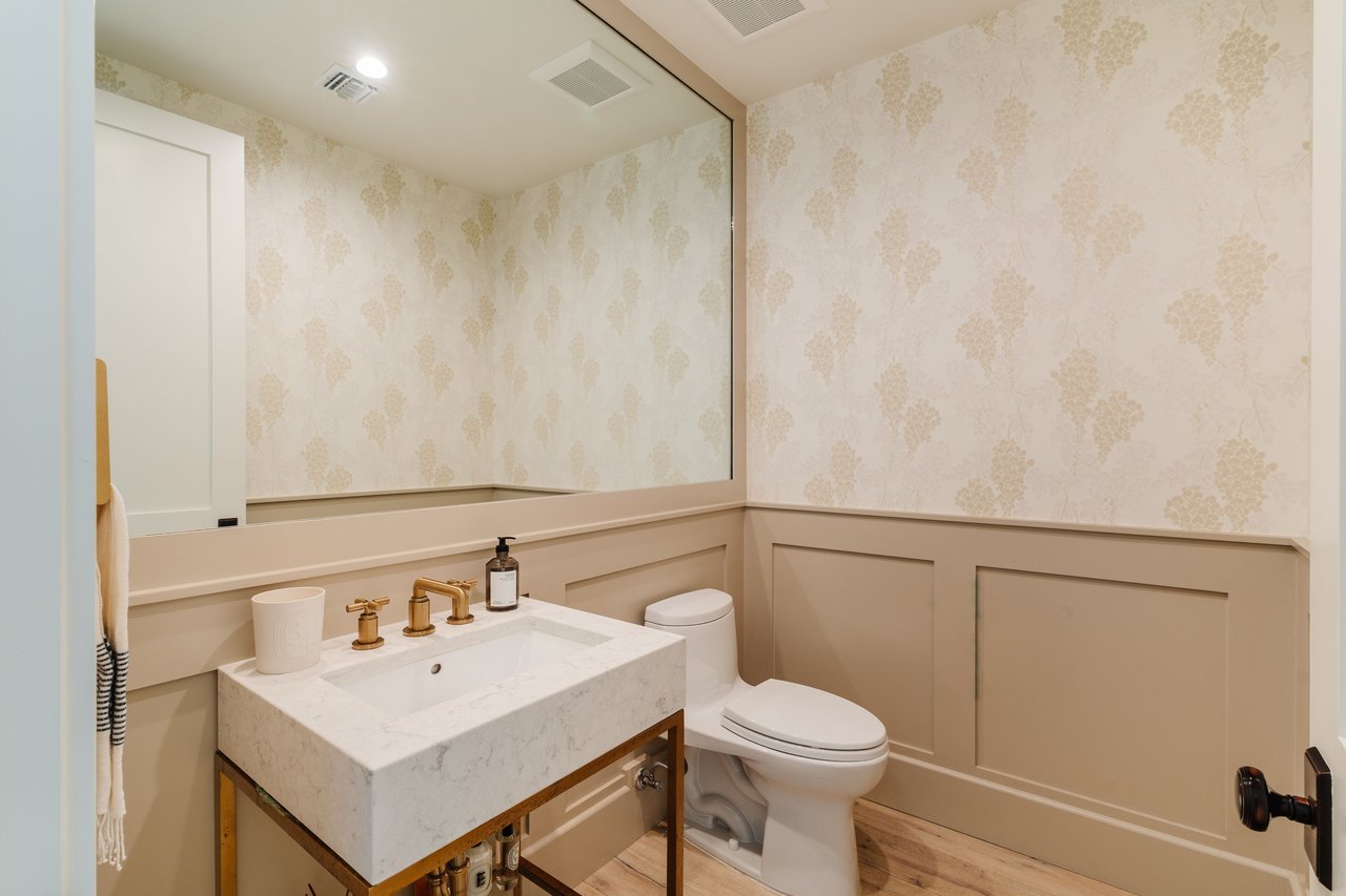 16045 Northfield St, Pacific Palisades 