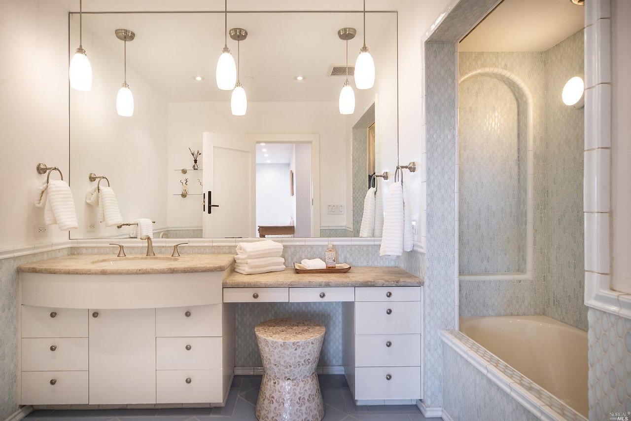 106 Mount Tiburon Rd