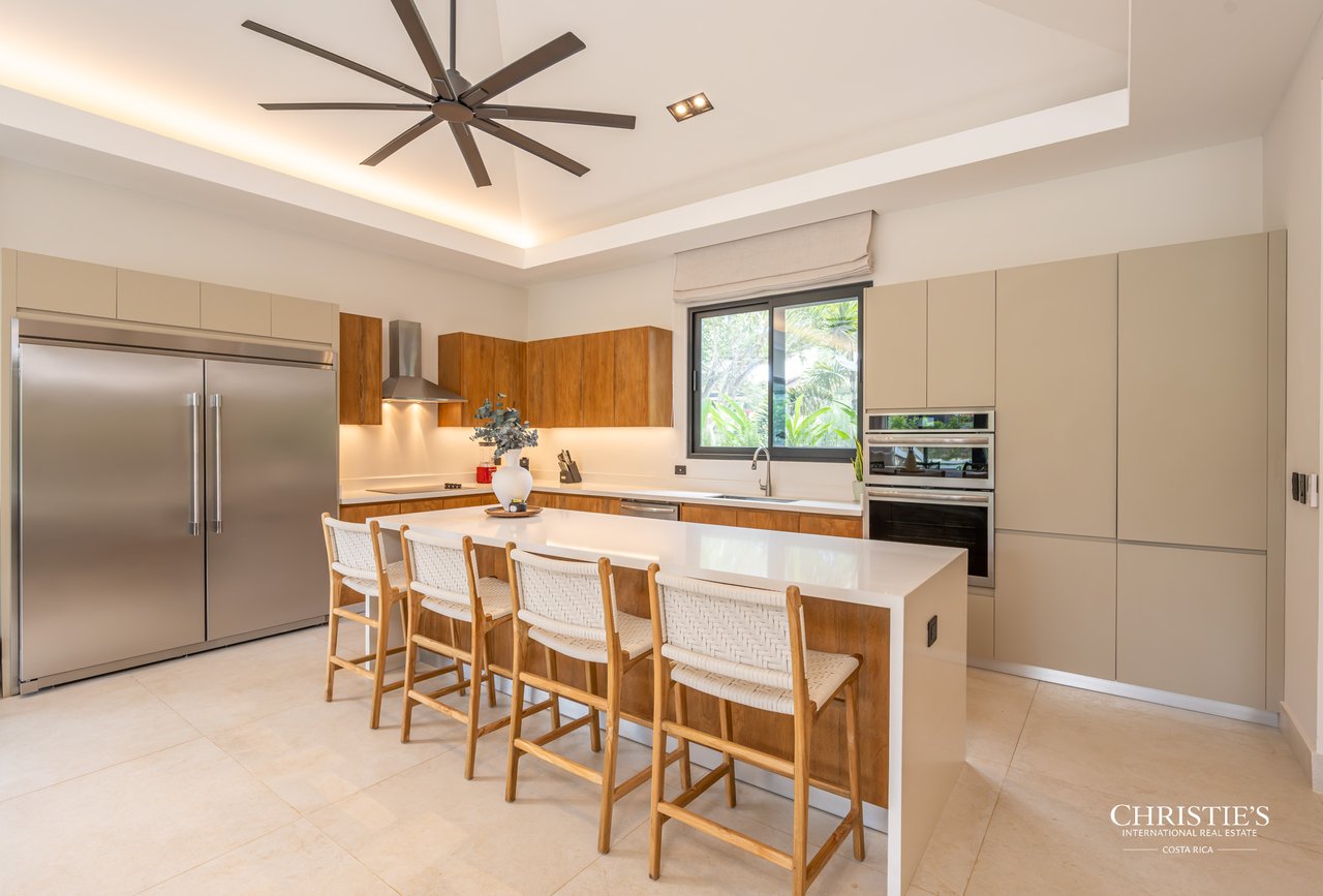 Casa Jade | Contemporary Resort Living in Hacienda Pinilla 