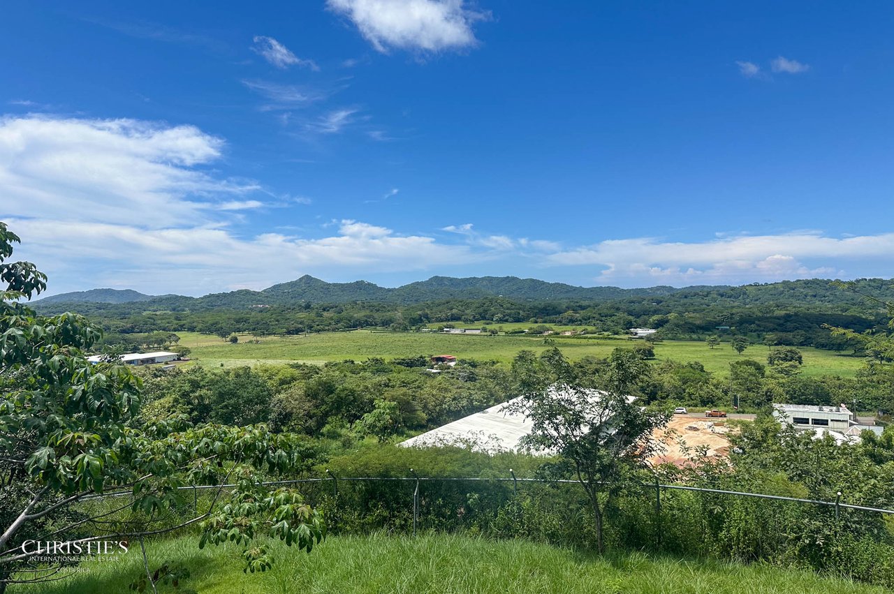 Residential Development Opportunity in Tun Tun Gated Community