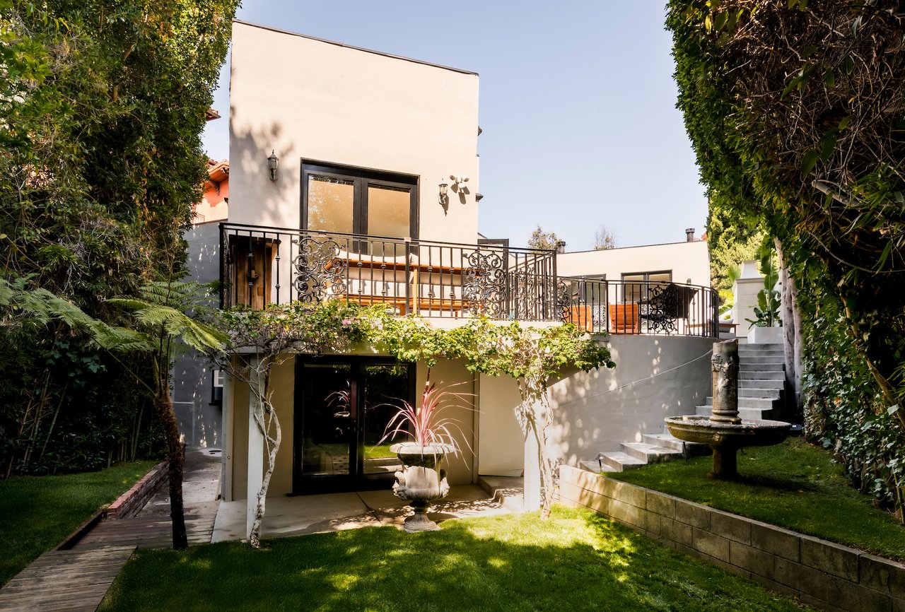 1143 Sierra Alta Way, Sunset Strip