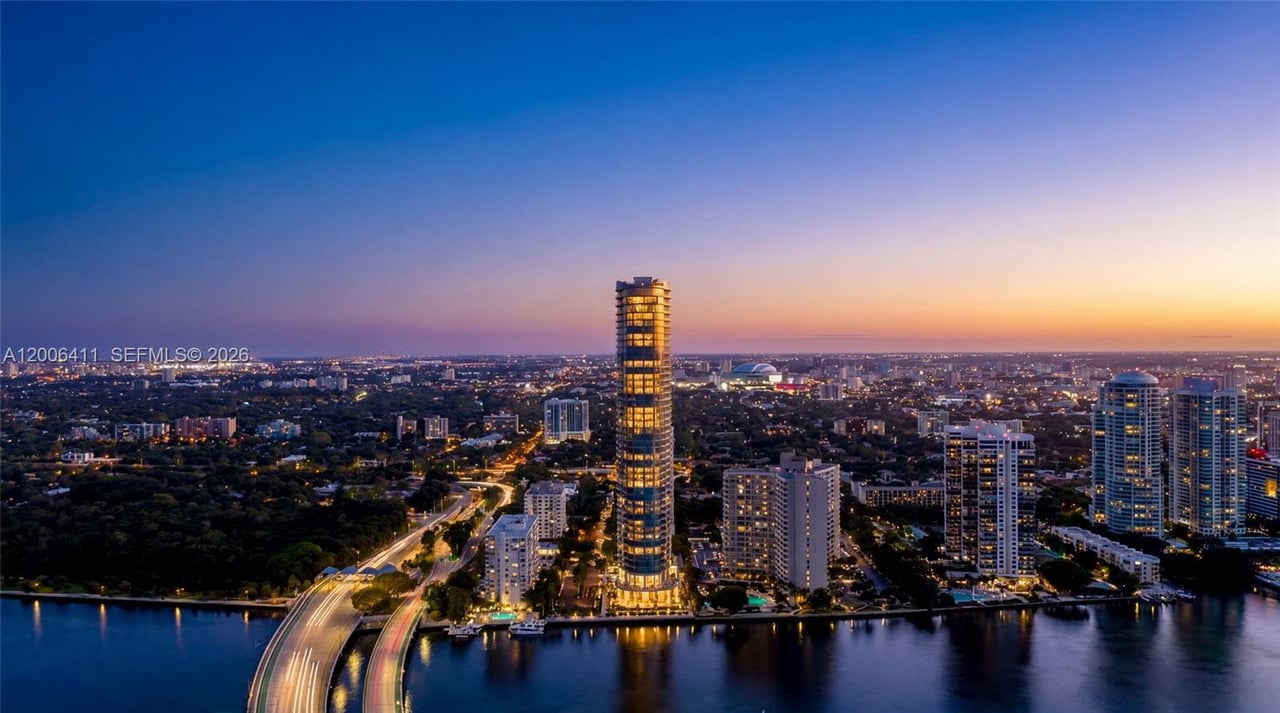  175-se-2-road-miami-fl-condo-sold-view